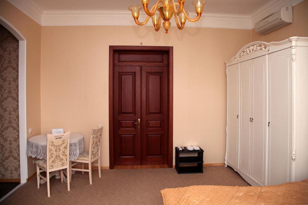 Апарт-Отель "Костанди" Odesa Room photo
